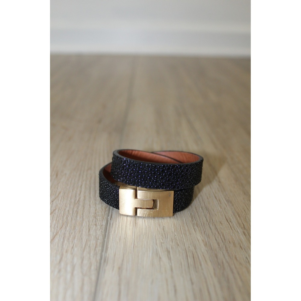 LeighElena Double Jigsaw Bracelet Black Stingray Leather Wrap Gold H Clasp USA
